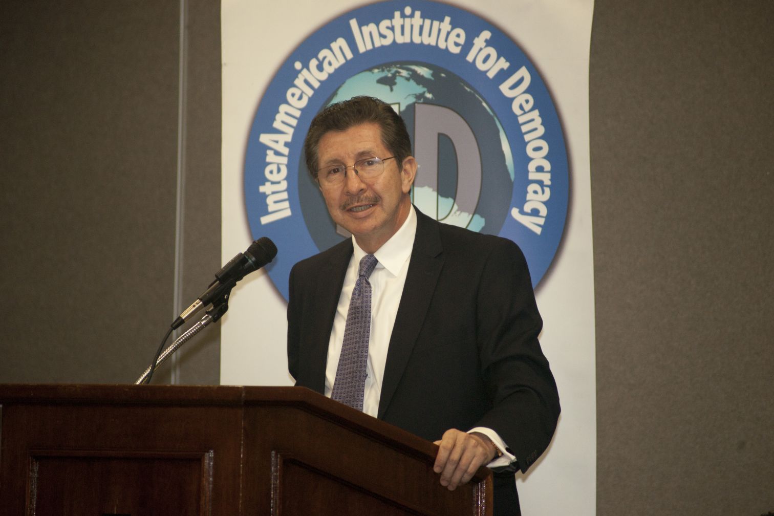 Carlos Sánchez Berzaín