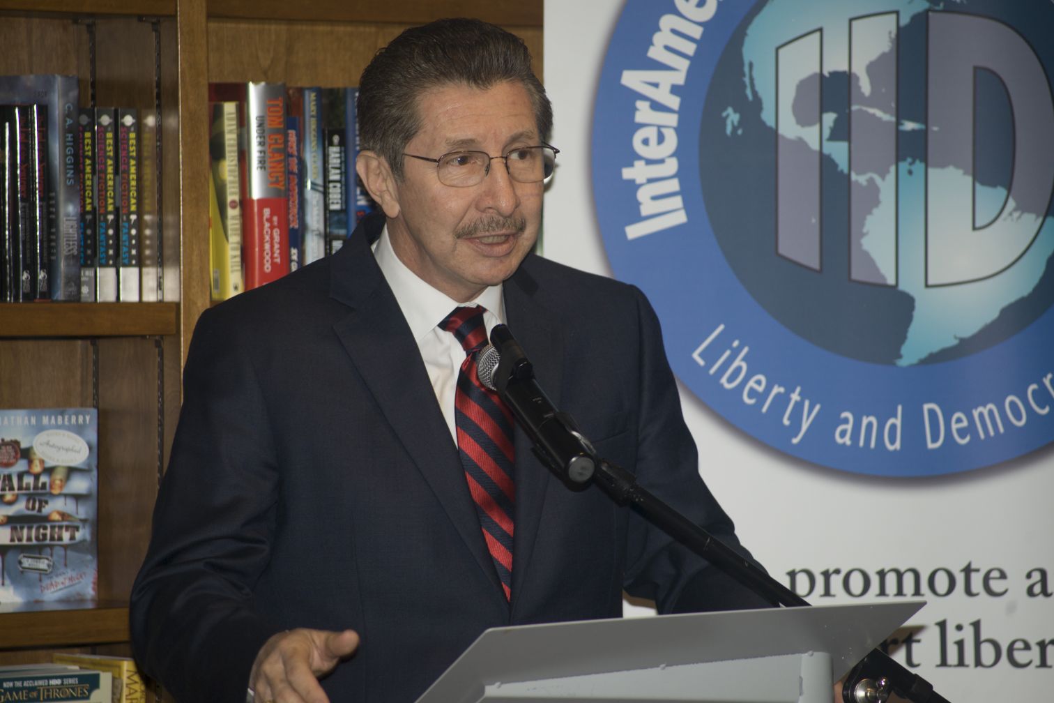 Carlos Sánchez Berzaín