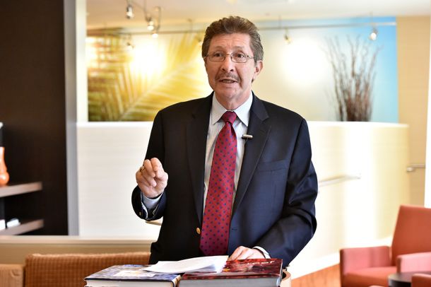 Carlos Sánchez Berzaín